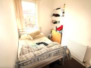 house at 7 Welton Place, Hyde Park, Leeds LS6 1EW,...