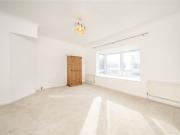 Apartment at Barnfield Place, Greater London