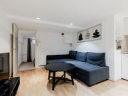 Apartment at Fairhazel Gardens, Greater London