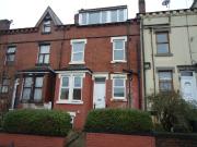 house at Fairford Avenue, Beeston, LS11 5EL