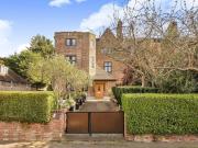 House at Finchley Road, London