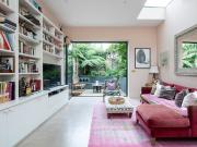 House at Gayford Road, Greater London