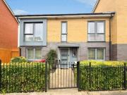 House at Greenham Avenue, Reading
