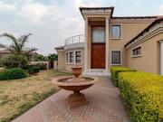 House Blue Valley Golf Estate Gauteng 67605262