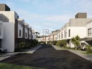 House Ecoville: Casas Exclusivas em Condomínio de Alto...