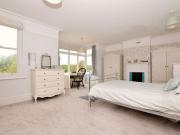 house for rent at Blenheim Crescent, South Croydon