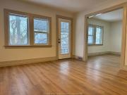 house for rent in 1521 Parent Avenue Windsor, Ontario