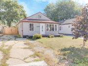 house for rent in 3074 Lloyd George Boulevard Windsor,... house for rent in 3074 Lloyd George Boulevard Windsor,...