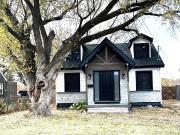 house for rent in 3555 Howard Windsor, Ontario