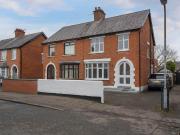 house for rent in 38 Locksley Park, Upper Lisburn Road,...