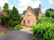 house for rent in 40, Hawthorn Hill, Letchworth Garden...