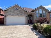 house for rent in 4570 Unicorn Windsor, Ontario
