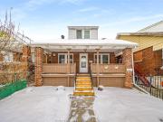 house for rent in 576 Irvine Avenue Unit# Main Windsor,...