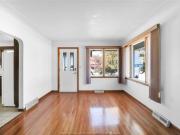 house for rent in 615 Giles Unit# Main Windsor, Ontario house for rent in 615 Giles Unit# Main Windsor, Ontario