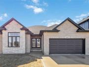 house for rent in 640 Sweetbay Crescent Sarnia, Ontario