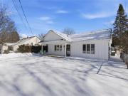 house for rent in 6544 Waterworks Road Sarnia, Ontario