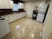 house for rent in 819 Frank Unit# 1 Windsor, Ontario