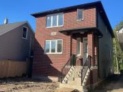 house for rent in 917 Mckay Unit# 1 2 r1 Windsor, Ontario