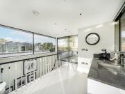 house for rent in Atkinson Close Wimbledon, SW20