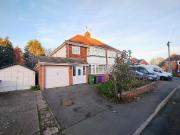 House for rent in Belvedere Avenue, Penn, Wolverhampton...
