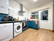 5 bedroom Terraced House to rent