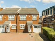 house for rent in Dale Grove North Finchley, N12