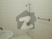 House for rent in f8 f 8