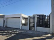 HOUSE FOR RENT IN GOLDEN ZONE