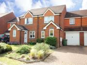House for rent in Orient Close, St. Albans,...