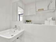 house for rent in SL3 Foxherne 17