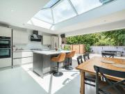 house for rent in Springfield Avenue Hampton, TW12 house for rent in Springfield Avenue Hampton, TW12