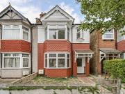 house for rent in Sydney Road West Ealing, W13