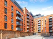 House For Rent Railway Terrace, Slough, Berkshire