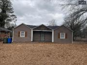 HOUSE FOR RENT & READY TO MOVE IN CONTACT 878 313 2758