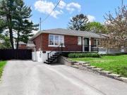 House for sale 2040 Rue HonoréBeaugrand Mercier...