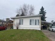 House for sale 243 Rue du Parc MontLaurier QC J9L2E3 CA...