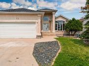 House For Sale 33 Breland Bay, Royalwood Jennifer Queen