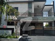 A 10 Marla House Has Landed On Market In Top City 1... A 10 Marla House Has Landed On Market In Top City 1...