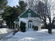 House for sale 561 Rue Frontenac MontLaurier QC J9L2L6...