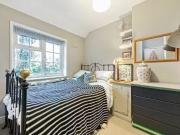 House for sale in Bentworth Road, London, W12 Ref 235473