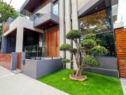 House For Sale in Don Antonio Royale Quezon City