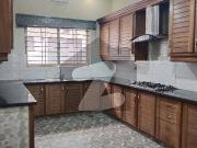 House for sale in f 11