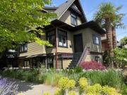 House for sale in Vancouver, Vancouver East, 401 E King...