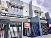HOUSE FOR SALE MODERN ALLURING TWO STOREY IN BF RESORT... HOUSE FOR SALE MODERN ALLURING TWO STOREY IN BF RESORT...