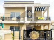 House For Sale With 2 Complete Unit