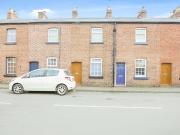 house Heath Road, Upton, CH2