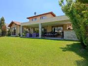 house in Avenida José Rabat
