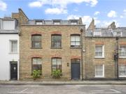 house in Bingham Place, London W1U United Kingdom