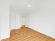 house in Francis House, Maidenhead, SL6 1TY