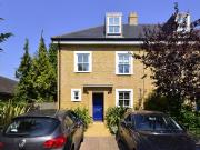 house in King Henry Mews